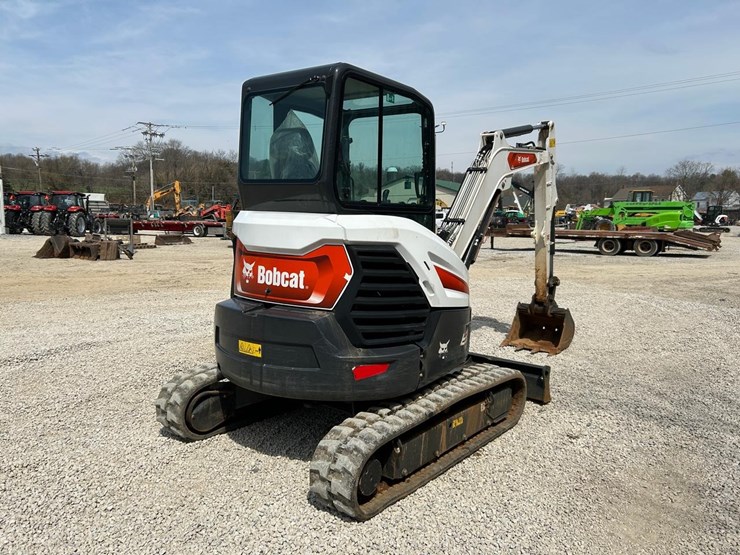 2023-bobcat-e35-image-4