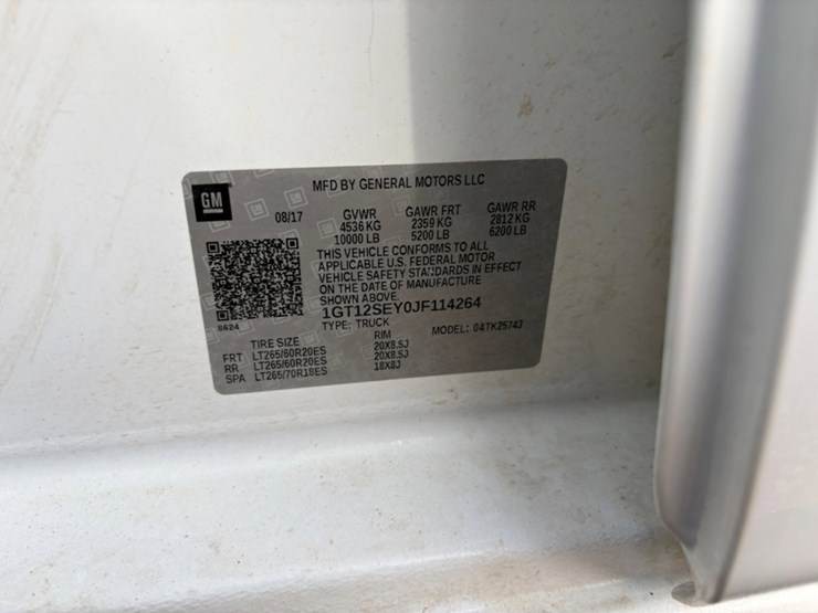 2018-gmc-sierra-2500hd-image-7