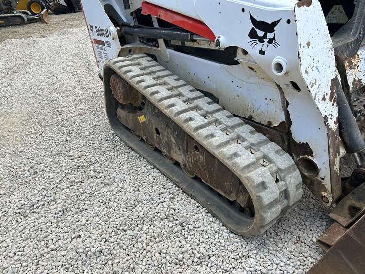 bobcat-t550-image-13