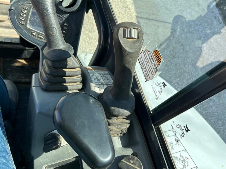 2020-bobcat-e42-image-22