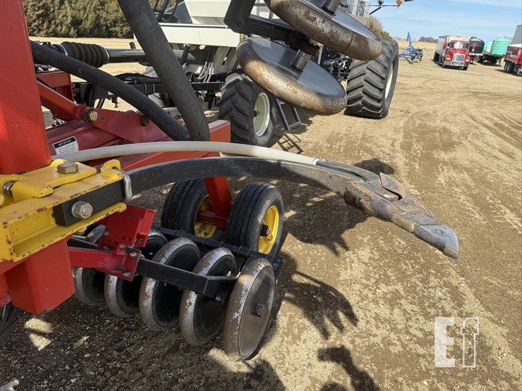 2007-bourgault-5710-image-39