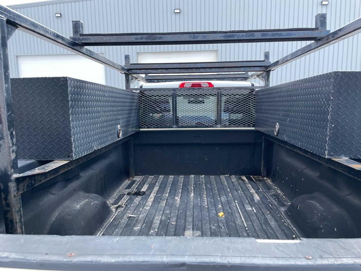 2014-chevrolet-1500-image-44