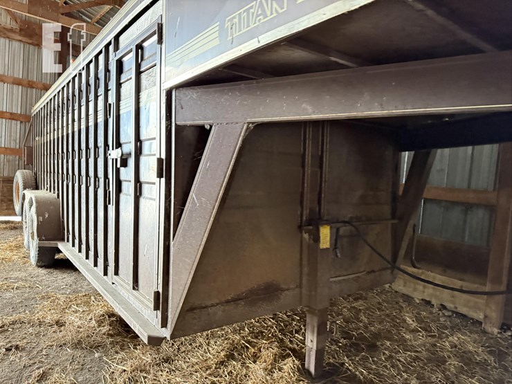 1991-titan-20-image-14