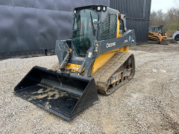 2020-deere-325g-image-8