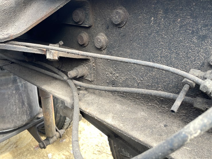 #400-•-1997-mac-ch600-semi-(has-wi-title)-image-72