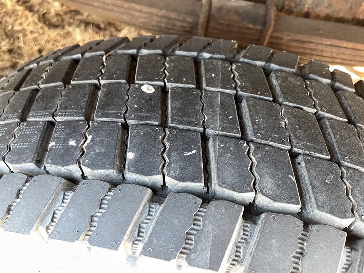 #164-•-2005-freightliner-box-truck-(has-wi-title)-image-46