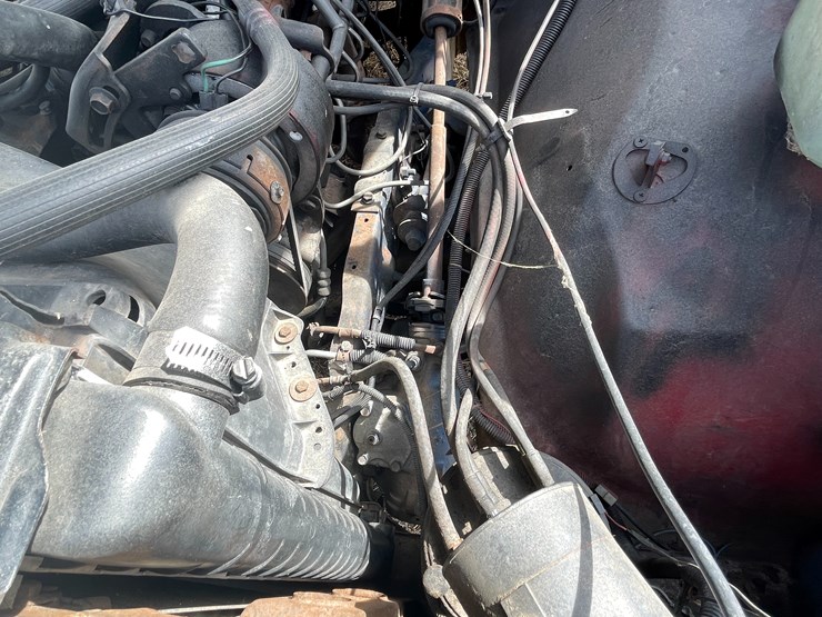 #192-•-1984-2-x-4-chevy-silverado-(has-wi-title)-image-19