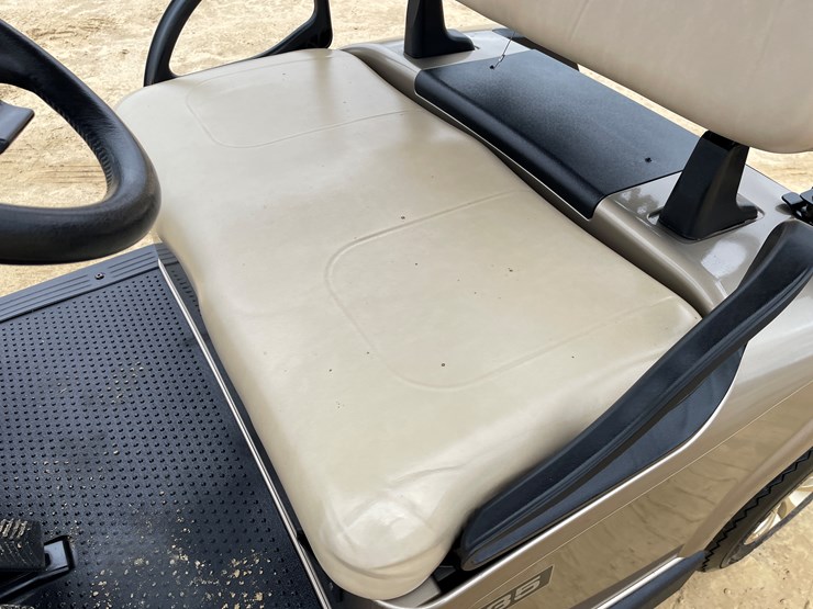 #605-•-ez-go-rxv-electric-golf-cart-image-18