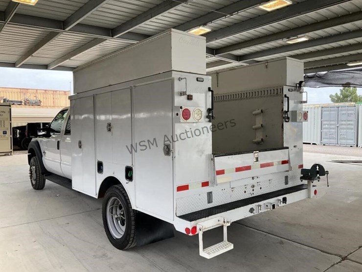 2016-ford-f550-image-5