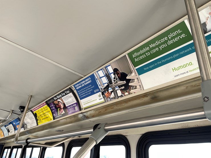 #167-•-2004-gillig-passenger-bus-(has-wi-title)-image-44