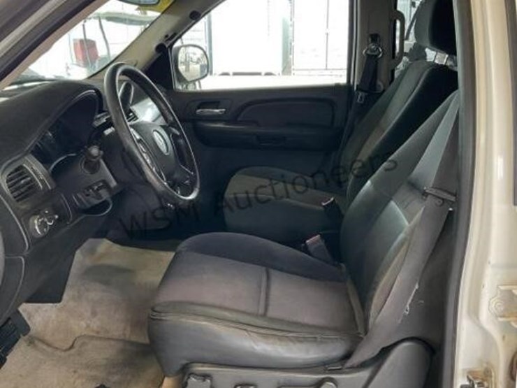 2007-chevrolet-tahoe-image-22