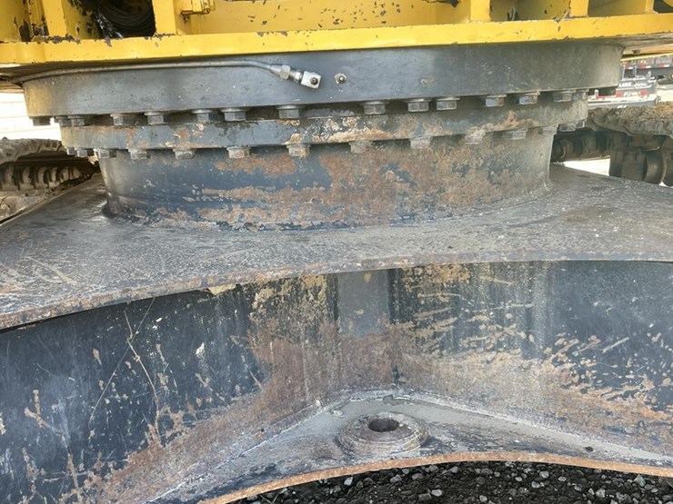 2018-komatsu-pc210-lc-11-image-40