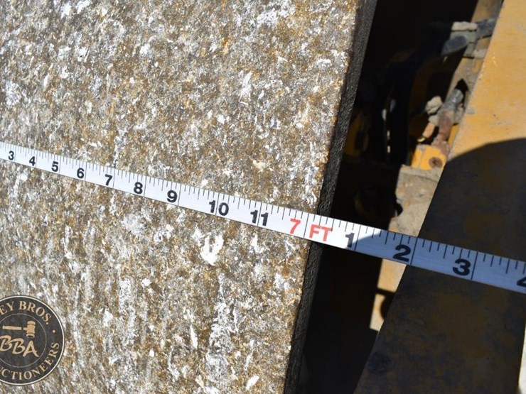 2015-caterpillar-cs66b-image-38