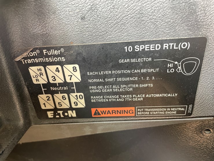 #400-•-1997-mac-ch600-semi-(has-wi-title)-image-97