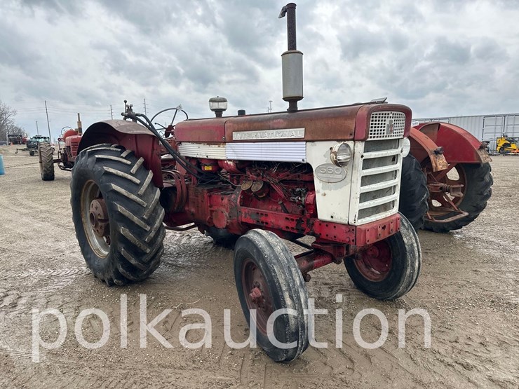 case-ih-560-image-3