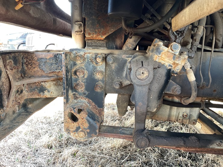 #164-•-2005-freightliner-box-truck-(has-wi-title)-image-33