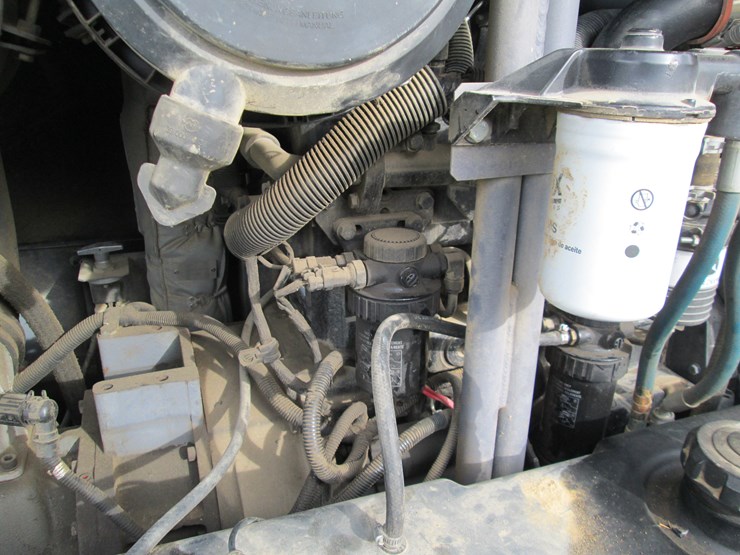 2013-deere-tires-image-15