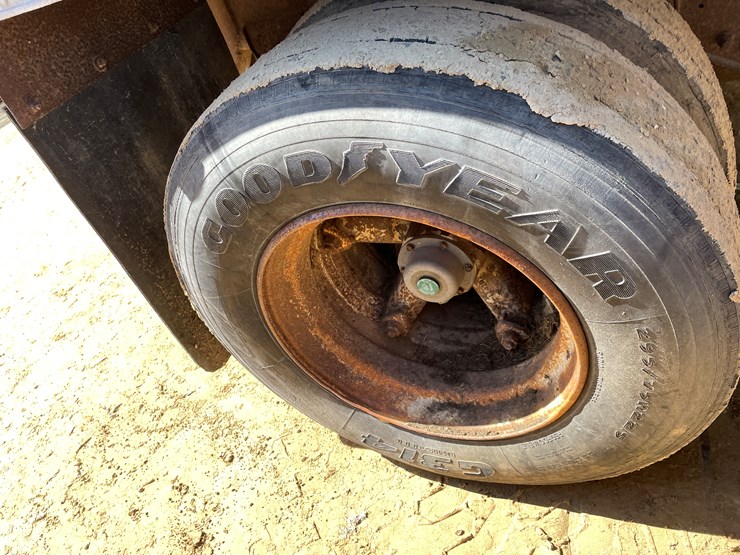 #1029-•-1989-dorsey-semi-trailer-(has-wi-title)-image-56