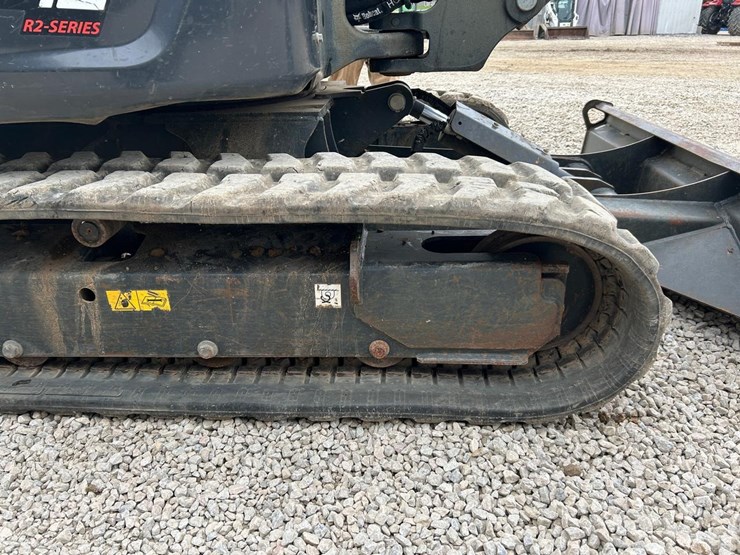 2022-bobcat-e42-image-13