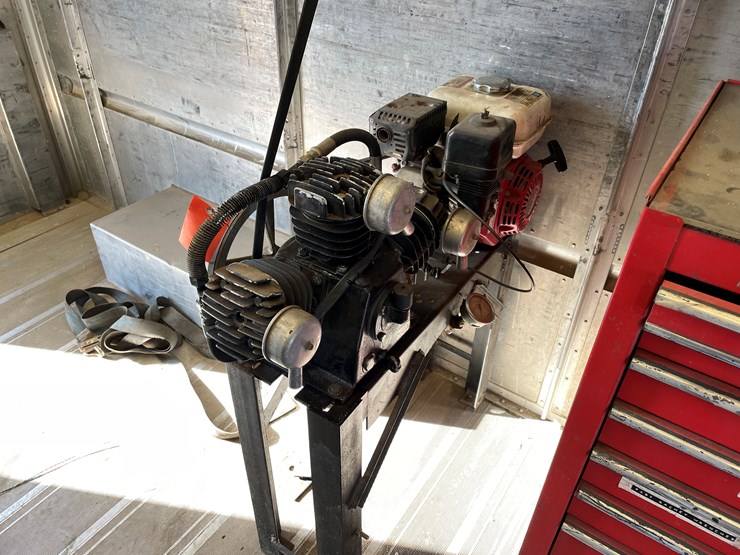 #10696-•-gas-powered-air-compressor-image-1