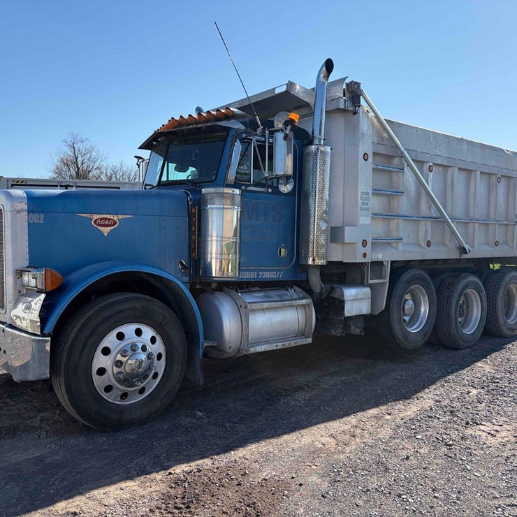 1996 Peterbilt Tri Axle Dump