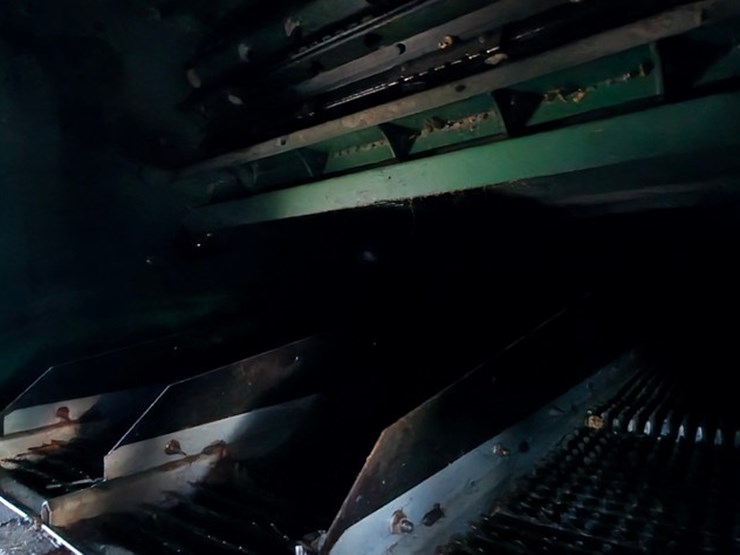 2013-john-deere-s680-image-76