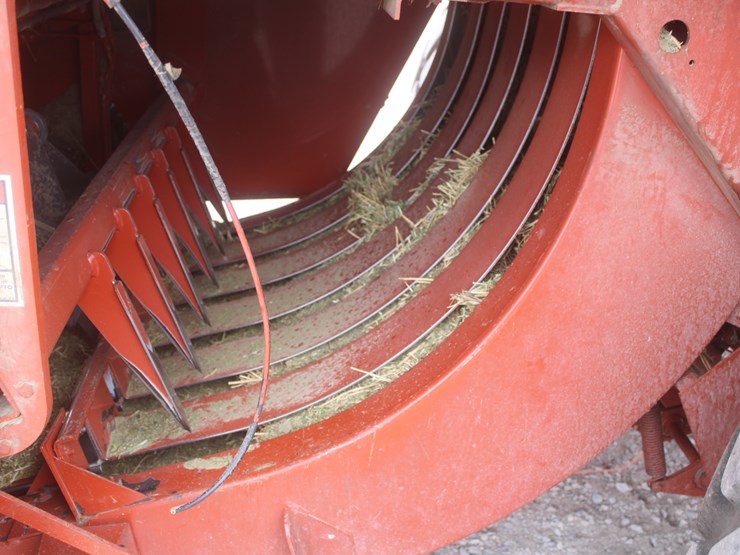 hesston-4910-image-35