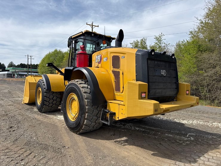 2022-caterpillar-982m-image-9