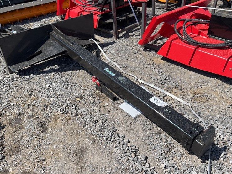 #6082-•-future-skid-steer-telescoping-boom-pole-image-2
