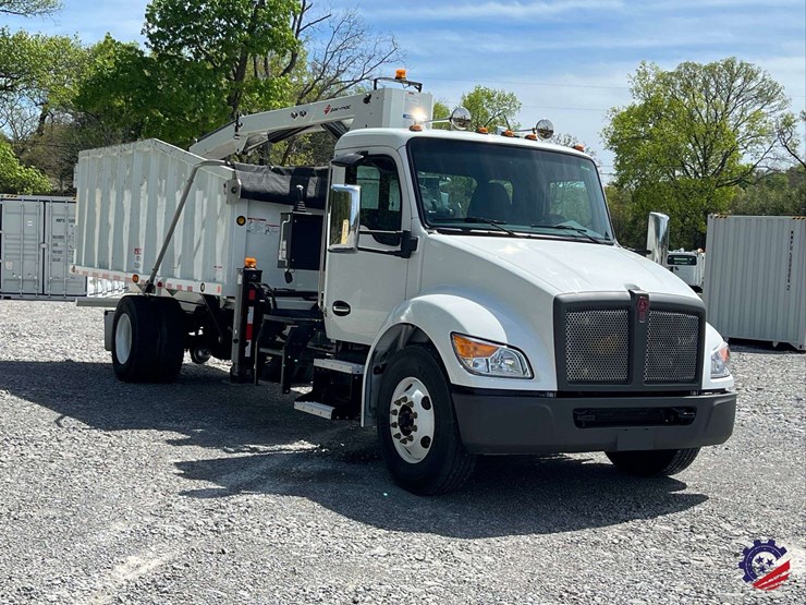 2025-kenworth-t380-image-11