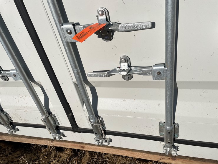 #111-•-40'-high-cube-multi-door-shipping-container-image-10