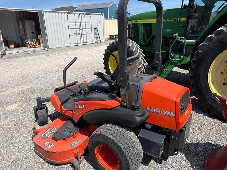 kubota-zd331-image-3