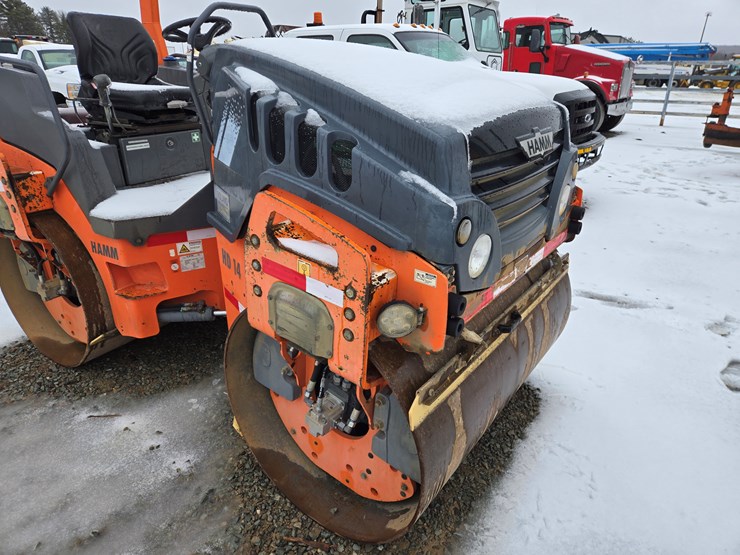 2012-hamm-hd14vv-image-10