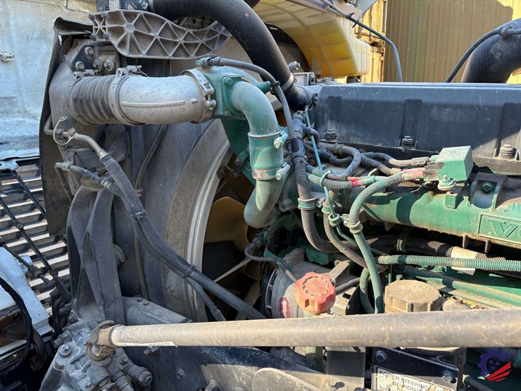 2008-volvo-vt-t/a-truck-tractor-image-43