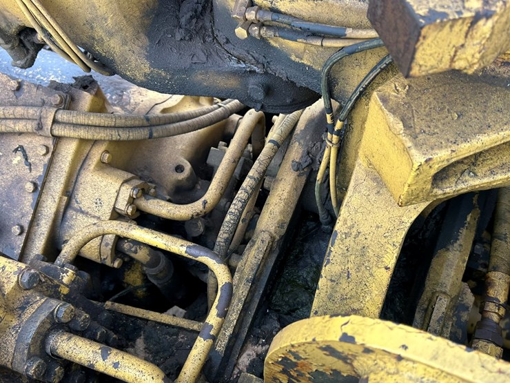 caterpillar-615c-image-64