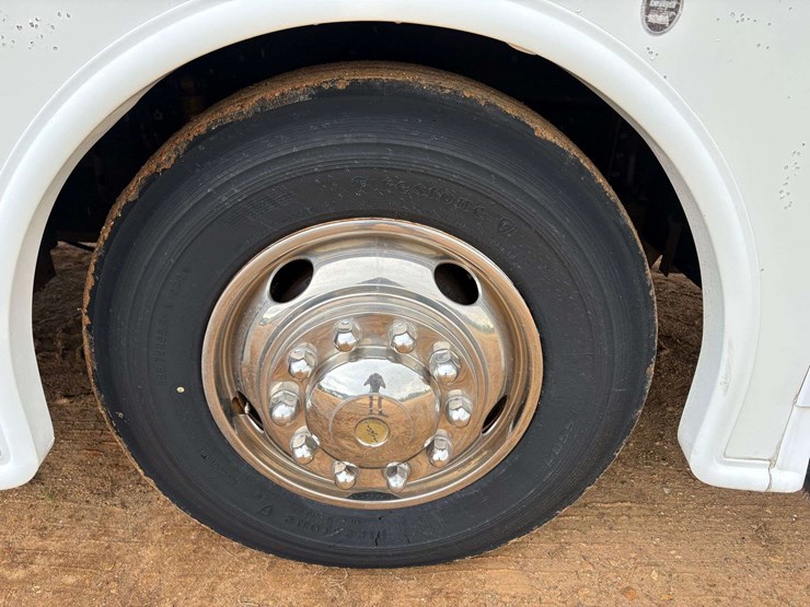 2007-freightliner-alfa-diesel-pusher-motorhome-(37,286-miles)-image-11