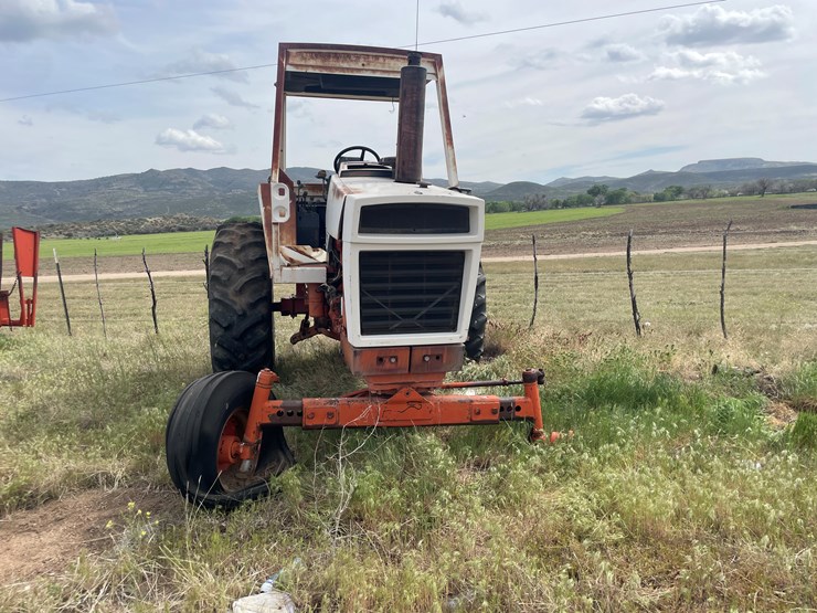 #4025-•-case-970-tractor-image-3