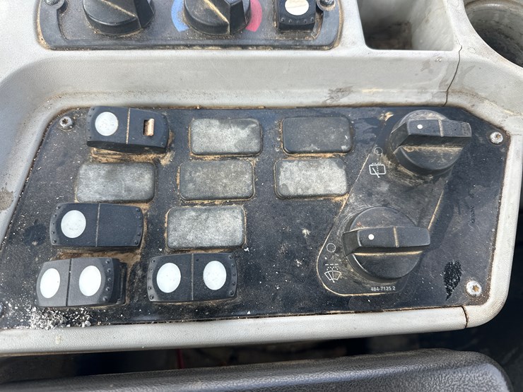 caterpillar-950gc-image-82