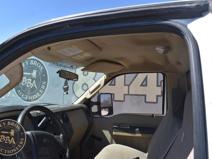 2008-ford-f350-image-19