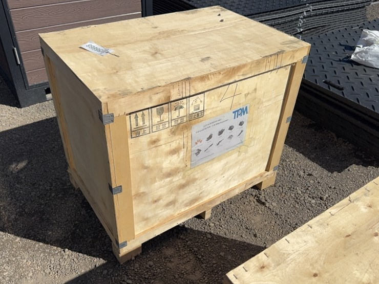 #1067-•-mini-excavator-attachment-package-image-3