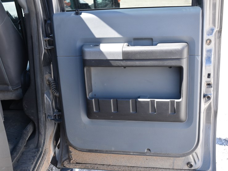 2013-ford-f250-xlt-image-47