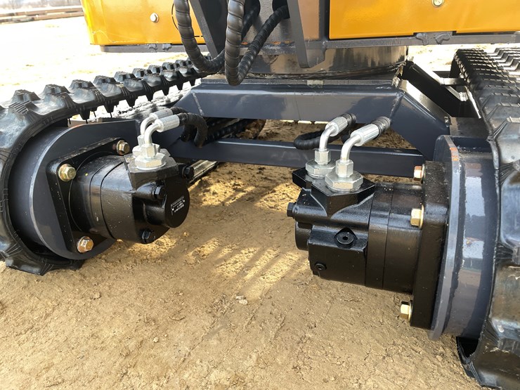 #1038-•-new-ats-rt15r-mini-excavator-image-34