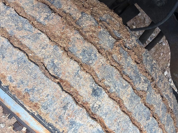 1997-chevrolet-3500-image-18