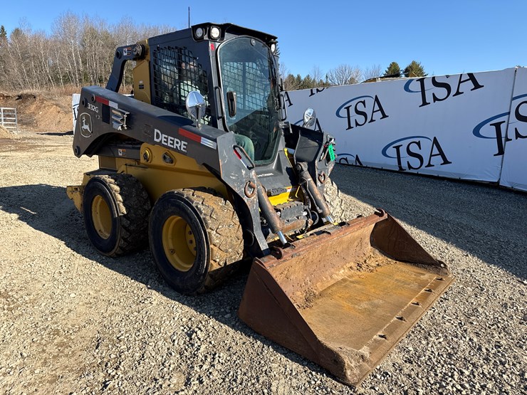 2020-deere-332g-image-7