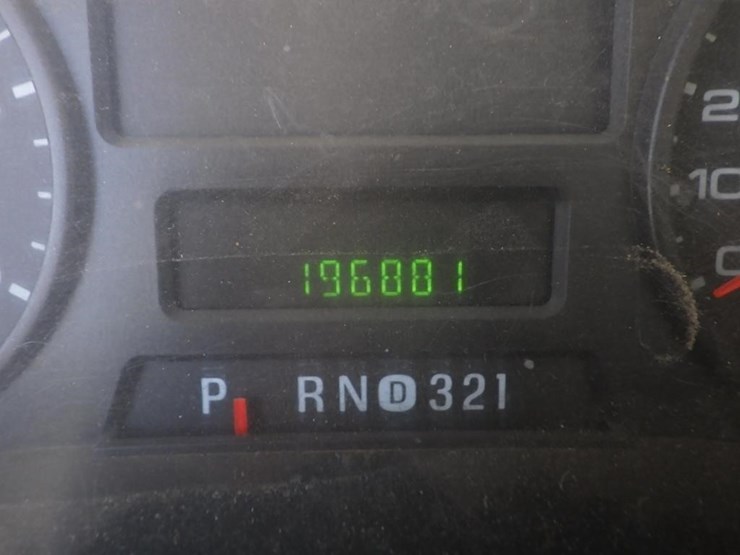 2005-ford-f450-image-29