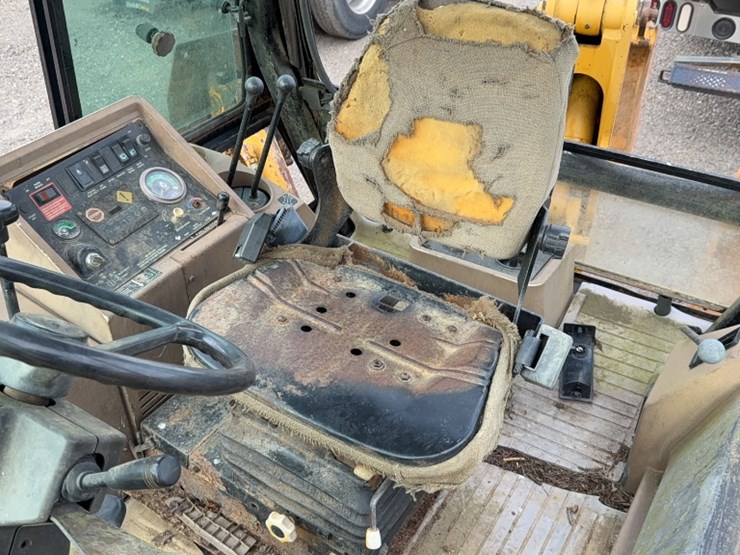 john-deere-310d-image-18