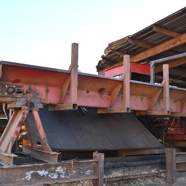 #110 • Morbark Infeed Log Trough