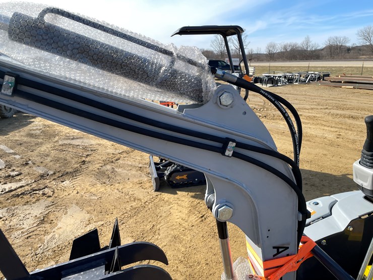 #1033-•-new-ats-me18-mini-excavator-image-30