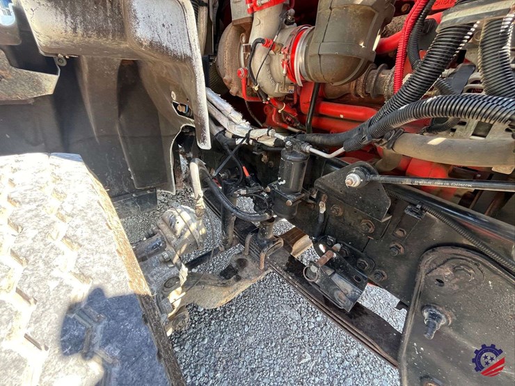 2018-international-hx620-image-51