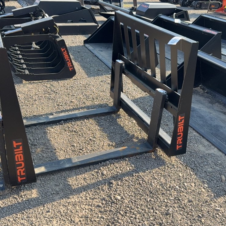 #2081 • TRUBILT 42" SKID STEER PALLET FORKS